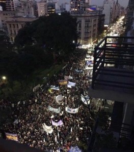 MARCHA UNIVERSITARIA
